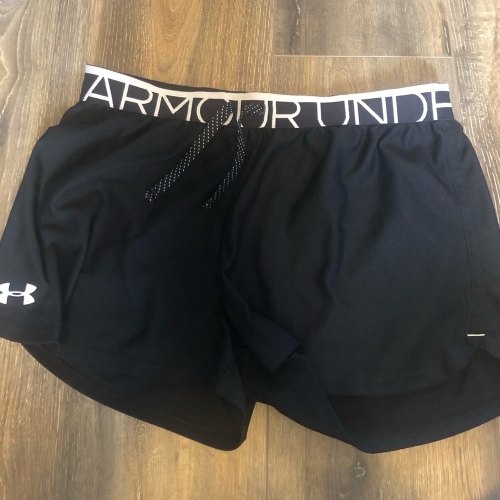 Girls under armor shorts!